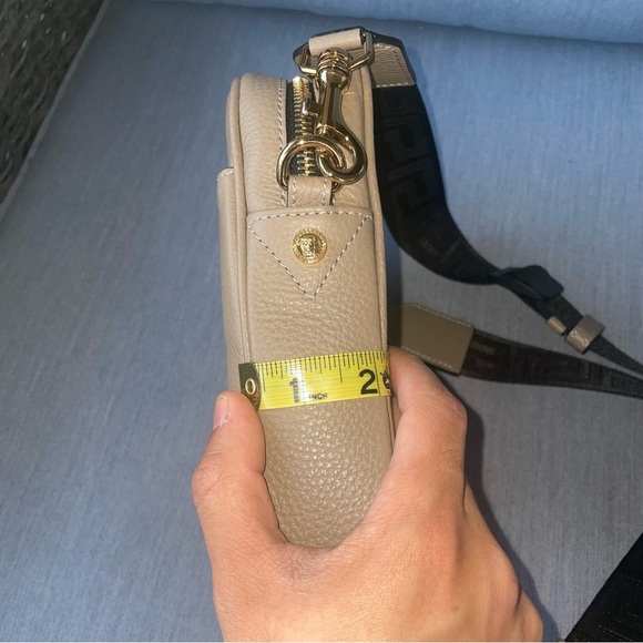 Neutral🤎Versace crossbody Tan Leather La Medusa satchel bag cream shoulder bag - Picture 13 of 16